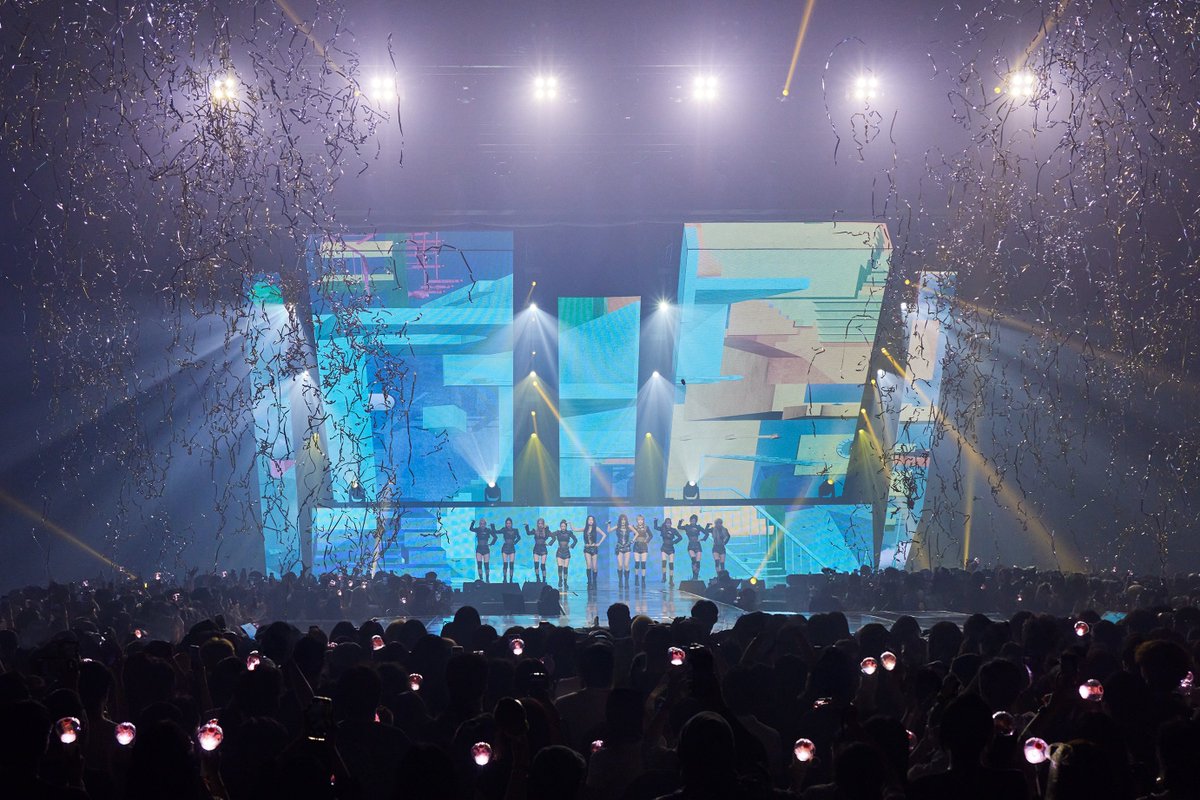 SMTOWNGLOBAL's tweet photo. #RedVelvet_IRENE_SEULGI
#레드벨벳_아이린_슬기 
#IRENE #아이린 #SEULGI #슬기
#RedVelvet_IRENE_SEULGI_BALANCE
#RedVelvet_IRENE_SEULGI_CONCERT_TOUR #SEOUL https://t.co/zSInXOjw72