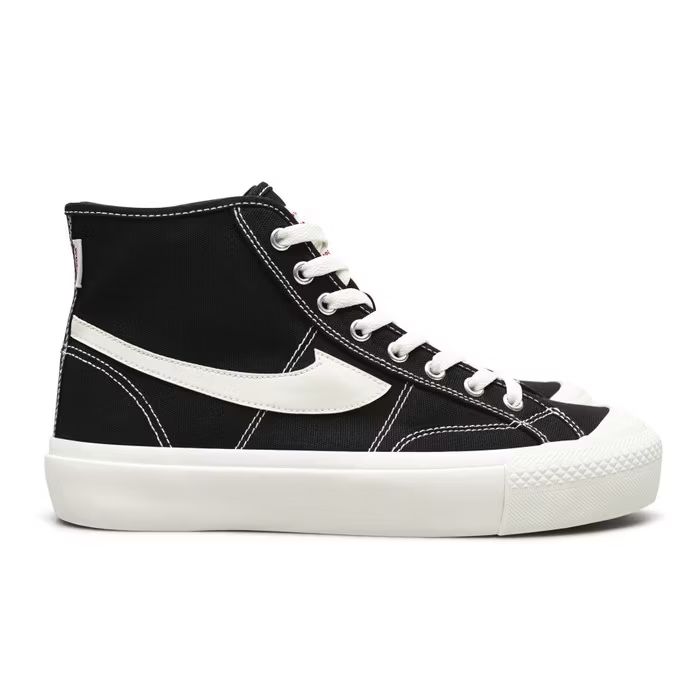 buset89's tweet photo. Cek Sepatu Compass Gazelle Hi Black White dengan harga Rp438.000. Dapatkan di Shopee sekarang! https://t.co/aTkVxlGhoV https://t.co/CmS1NMIZce