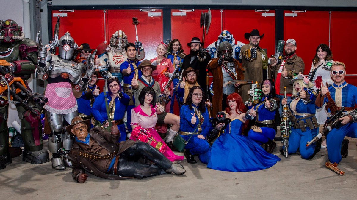 Bethesda_ANZ's tweet image. The annual #Fallout cosplay meet organised by Vault 613 is on this Saturday 12PM at @SupanovaExpo! 👍
Pocket Rocket Studios Au & 5NOV Creations have put together the Fallout Wasteland Experience Stall (located in the main Exhibition Hall), an interactive fan-created experience!…