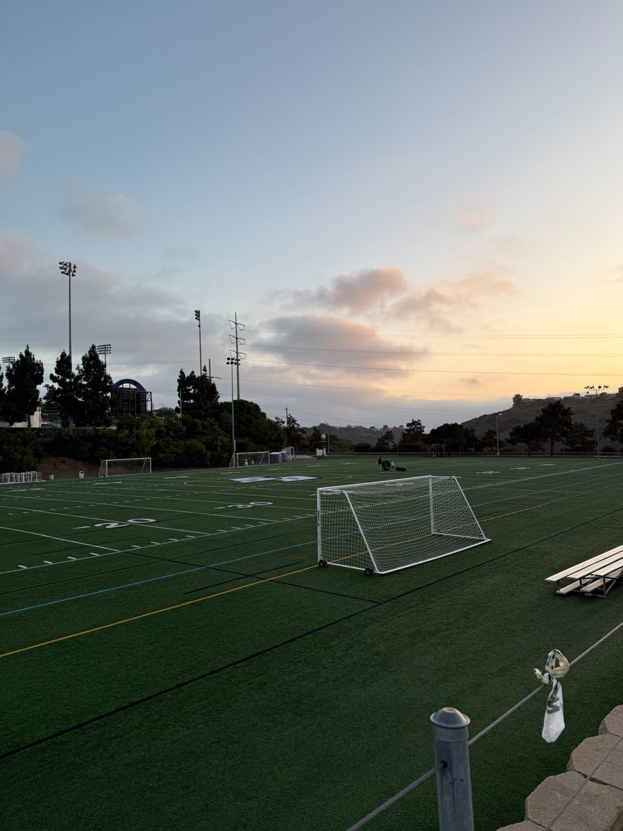 Sophie Grindall (@sophiegrindall) on Twitter photo Had a great time at <a href="/USDwsoccer/">San Diego Women's Soccer</a> ID Camp last night! Thank you Coach LaPorte, Coach Hall, Coach Altschuld, and Coach Boyer for an amazing experience!
<a href="/BayAreaSocScout/">Robert Almasin</a> <a href="/ImYouthSoccer/">ECNL/GA/Recruiting/College Soccer</a> <a href="/nxt1sports/">NXT 1</a> <a href="/YAthletesF/">Young Athletes Fitness</a> <a href="/TopPreps/">SPORTS NEWS, VIDEOS, GRAPHICS, EXPOSURE & MORE</a> <a href="/PrepSoccerCA/">Prep Soccer California</a> <a href="/AZgirlsSoccer/">AZgirlsSoccer</a> <a href="/ColSportSheets/">CollegeSportSheets</a> <a href="/scottfinn07/">Scott Finn</a> Had a great time at <a href="/USDwsoccer/">San Diego Women's Soccer</a> ID Camp last night! Thank you Coach LaPorte, Coach Hall, Coach Altschuld, and Coach Boyer for an amazing experience!
<a href="/BayAreaSocScout/">Robert Almasin</a> <a href="/ImYouthSoccer/">ECNL/GA/Recruiting/College Soccer</a> <a href="/nxt1sports/">NXT 1</a> <a href="/YAthletesF/">Young Athletes Fitness</a> <a href="/TopPreps/">SPORTS NEWS, VIDEOS, GRAPHICS, EXPOSURE & MORE</a> <a href="/PrepSoccerCA/">Prep Soccer California</a> <a href="/AZgirlsSoccer/">AZgirlsSoccer</a> <a href="/ColSportSheets/">CollegeSportSheets</a> <a href="/scottfinn07/">Scott Finn</a>