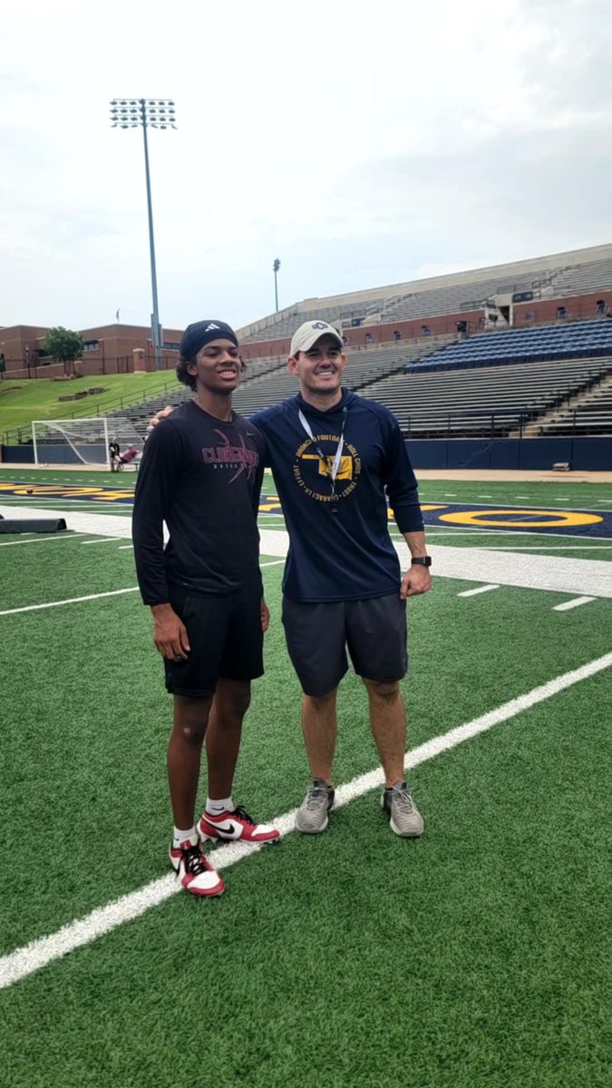 Bryson Hall tweet media