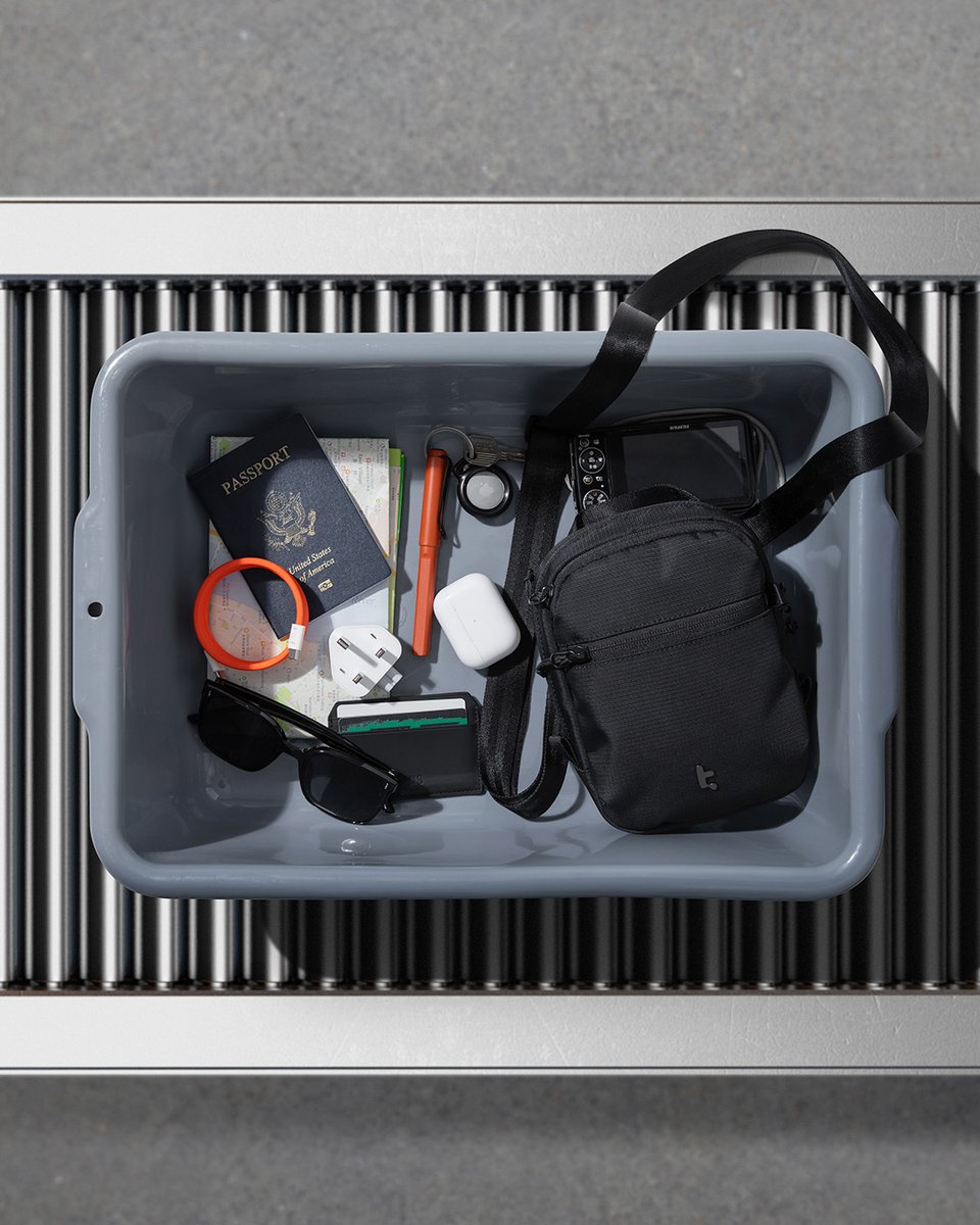 tomtoc_official's tweet image. tomtoc Aviator-T37 travel crossbody bag, 1.3L. Launching tomorrow. Grab and go! 
#tomtoc #travelsmart