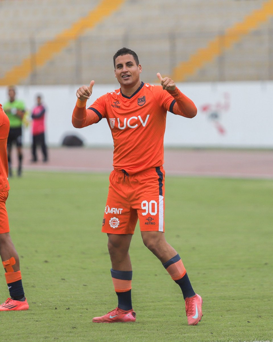 ¡𝙂𝙊𝙊𝙊𝙊𝙊𝙇! 

⚽️ #AlexanderSuccar 
⏱️ 49’

#VallejoEsTrujillo 🟠🔵🟠

#FuerzaVallejo #UnSoloCorazón