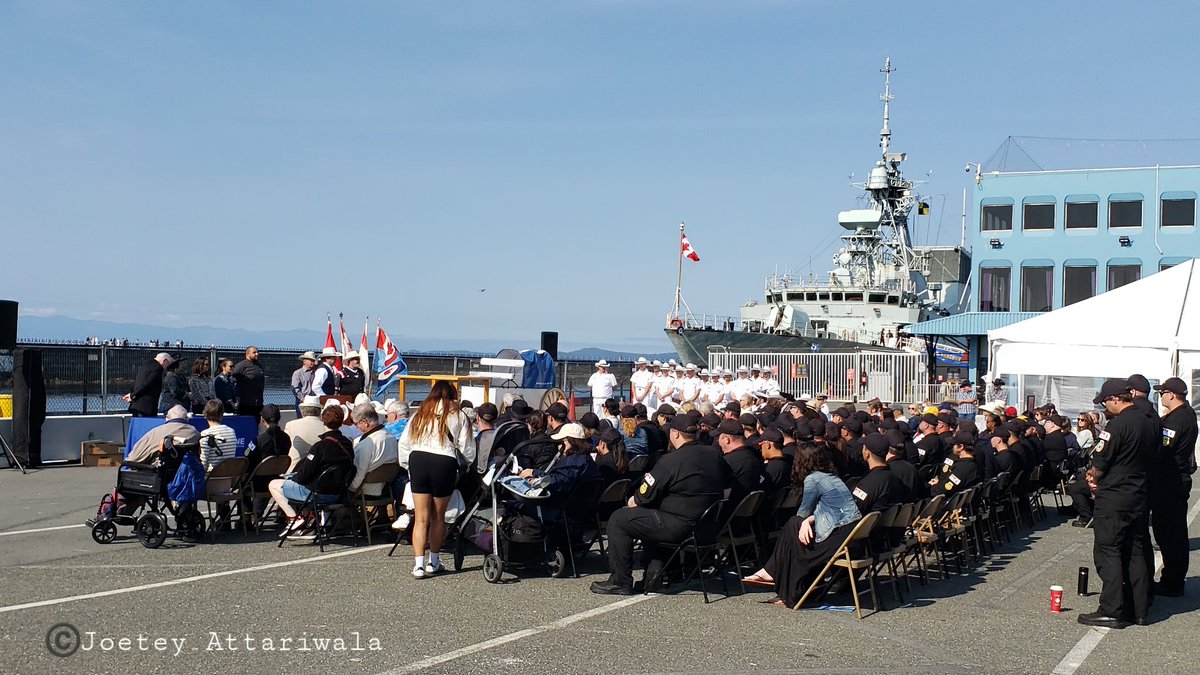 GoBold_Podcast's tweet image. A wonderful  30th Anniversary celebration for HMCS Calgary was held in Victoria today. In attendance were City of Calgary representatives, the ships crew &amp;amp; senior officers of the Royal Canadian Navy. 
HMCS Calgary was commissioned on 12 May 1995.
#Calgary #HMCSCalgary #Navy #RCN