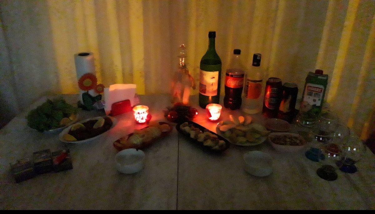 مسا الخير لكل الاصدقاء. اعمل اعادة تغريدة 
Bremen Hafen yakınlarında yaşayan 28-32 yaş aralığında, eğlenceyi seven çiftlerle tanışmak isteyen bir çiftiz.