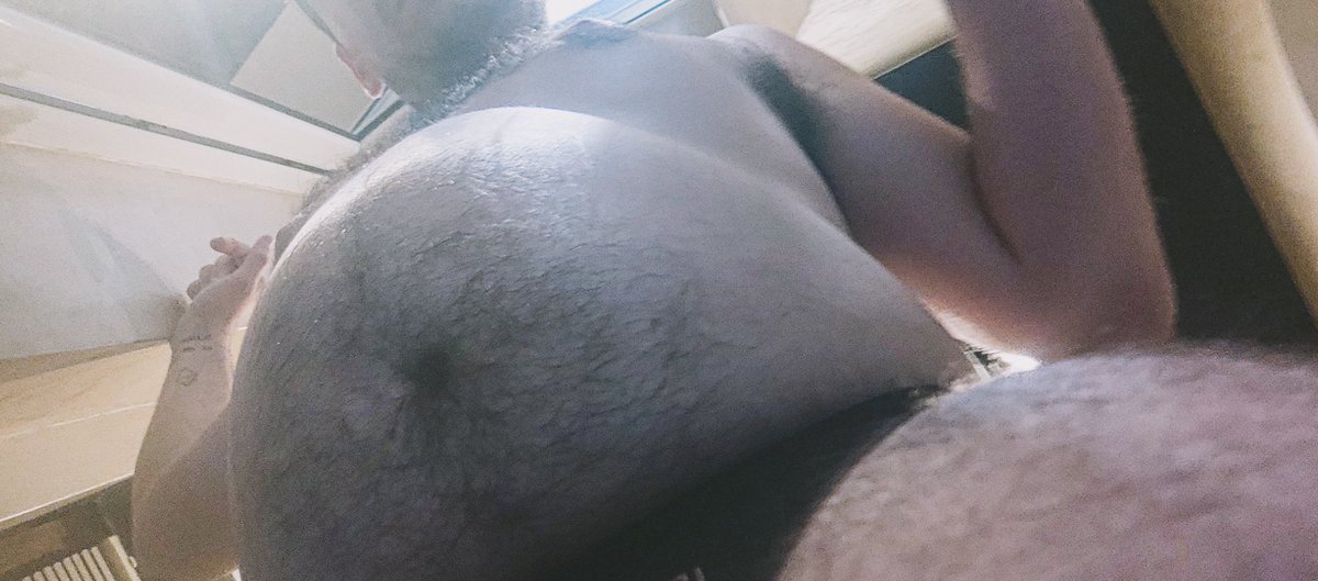 otkompa's tweet photo. stuffed and inflated until it burst https://t.co/Gi6QLbrL3f