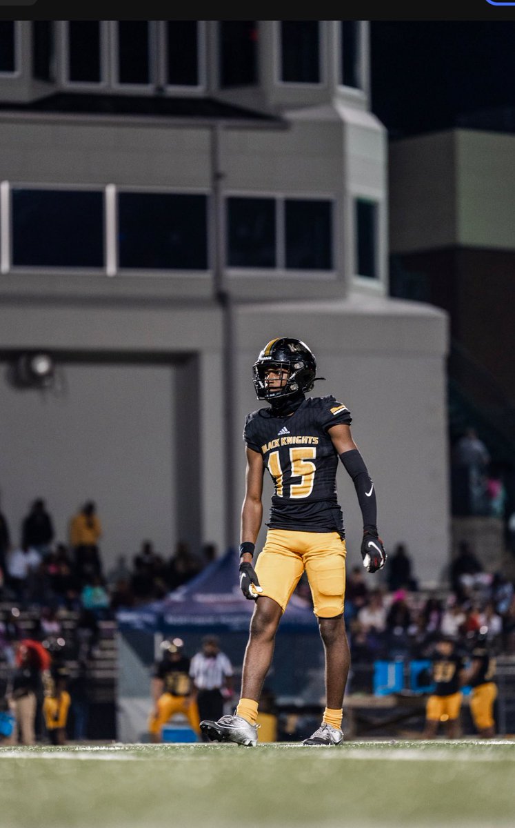 Ryinn Fox (@ryinnfox08) on Twitter photo June 15th⏰
☎️-7702946571
HC: <a href="/tbanks1906/">Terrance Banks</a>
Recruiting coordinator:<a href="/BHarrison92/">Bryant Harrison</a>
High school: <a href="/CGBlackKnightFB/">Central Gwinnett Football 2025 - Present</a>
CO/27 DB/WR June 15th⏰
☎️-7702946571
HC: <a href="/tbanks1906/">Terrance Banks</a>
Recruiting coordinator:<a href="/BHarrison92/">Bryant Harrison</a>
High school: <a href="/CGBlackKnightFB/">Central Gwinnett Football 2025 - Present</a>
CO/27 DB/WR