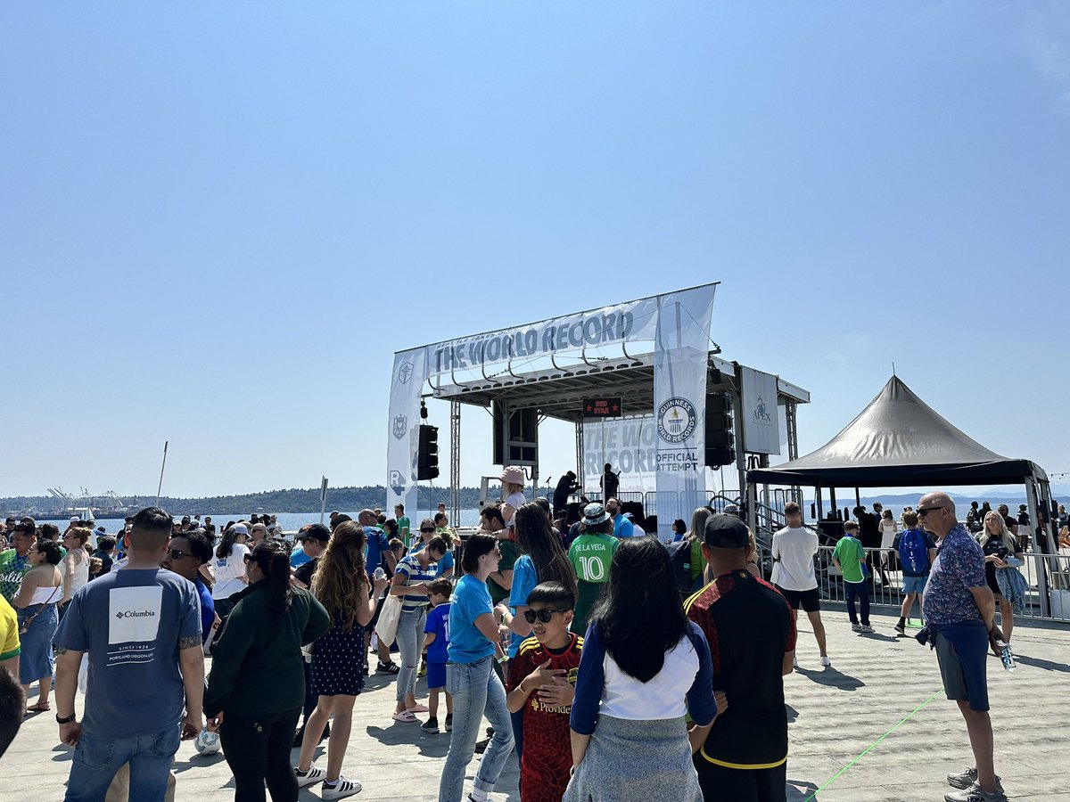 Niranjan Bose (@niranjanbose) on Twitter photo Let’s break this record #Seattle <a href="/SoundersFC/">Seattle Sounders FC</a> We are coming for you San Jose! <a href="/GWR/">Guinness World Records</a> welcome to Seattle! Let’s break this record #Seattle <a href="/SoundersFC/">Seattle Sounders FC</a> We are coming for you San Jose! <a href="/GWR/">Guinness World Records</a> welcome to Seattle!