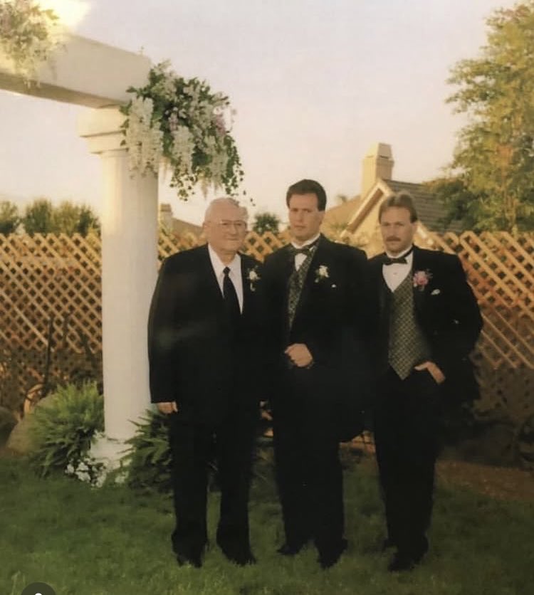 FilmsWilson's tweet photo. Happy Heavenly Father’s Day Too My Father  In Heaven❤️ John Lowry Briggs Wilson III ❤️ Geraldine Mae Wilson ❤️. My Parents Wedding Photo In 1944❤️
John Lowry Briggs Wilson III Great Grandson Of Queen Victoria Briggs &amp; Great  Grandson Founding Father Of USA 🇺🇸 https://t.co/aT7Vam2iJS