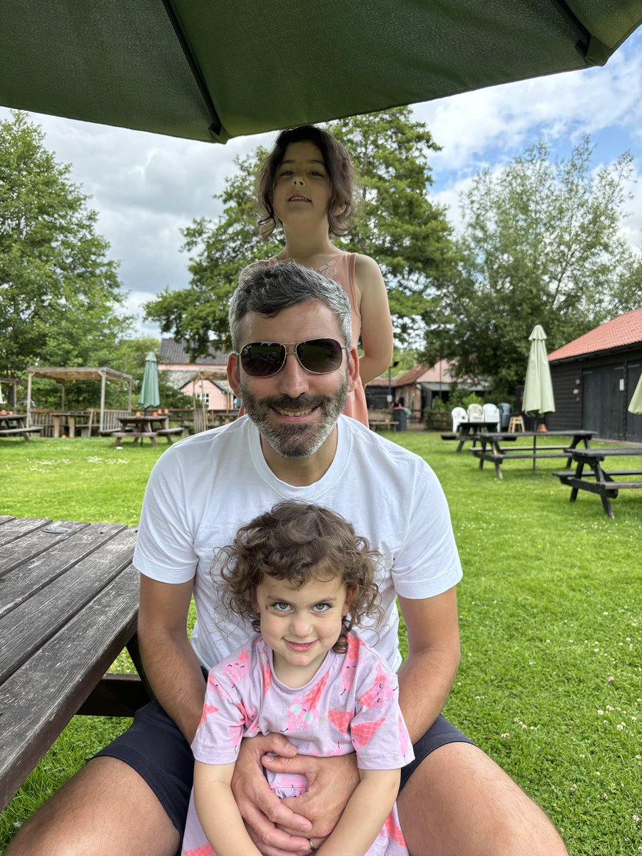 Thomas Smith tweet media