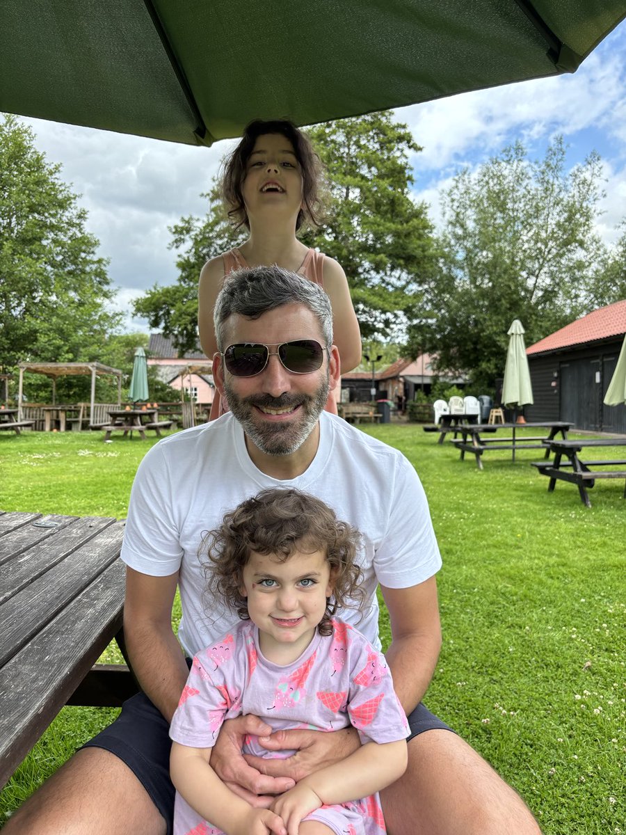 Thomas Smith tweet media