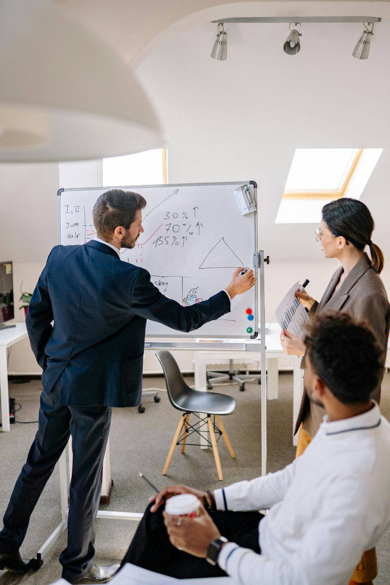 Hire_Express's tweet photo. Every business is unique, so why settle for one-size-fits-all solutions? 

We design custom strategies that fit your specific needs. Whether you're scaling up, fixing bottlenecks, or starting from scratch - we build it with you. 

Let’s create something that works.

▶ DM us https://t.co/B3L1r2Sdue