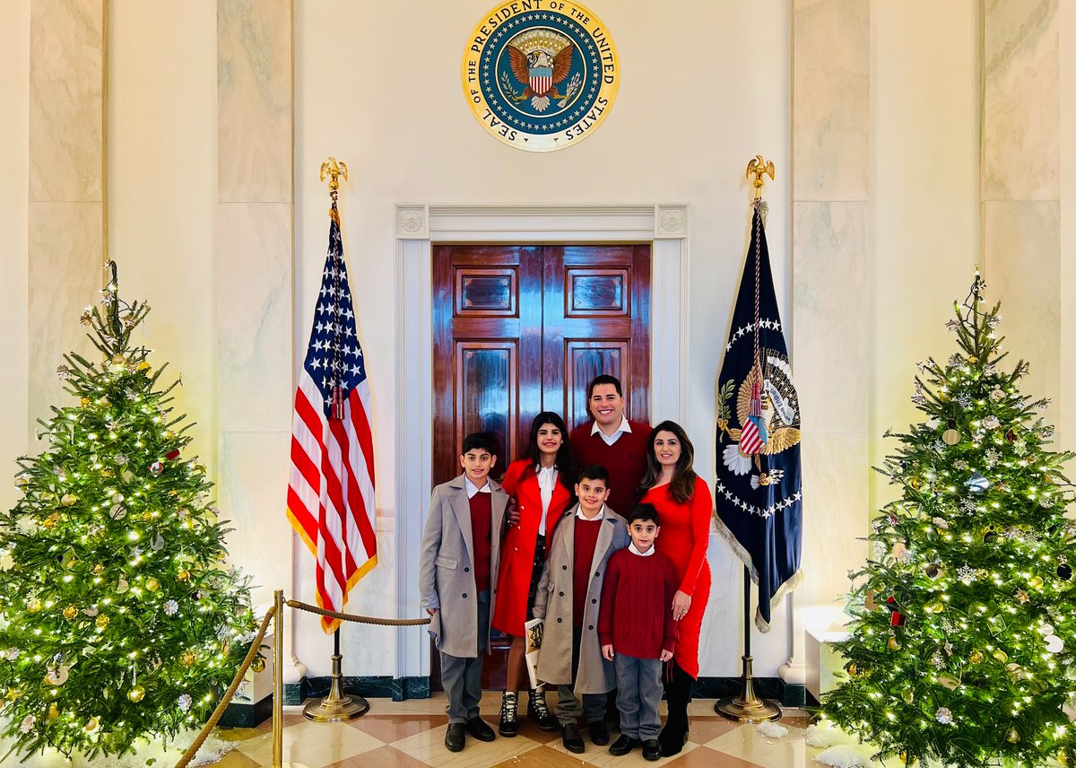 MarkArabo's tweet photo. I’m deeply grateful for my beautiful wife and our wonderful children. To all the fathers out there may God bless you, and Happy Father’s Day!
#FathersDay https://t.co/MBJFiHx20k