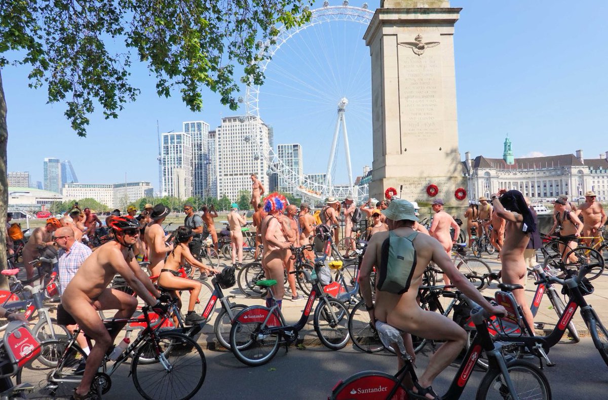 BGatesIsaPyscho's tweet photo. London’s annual naked bike ride today.

Ask yourself - why does London need naked bike rides? https://t.co/l3zlhVuT10