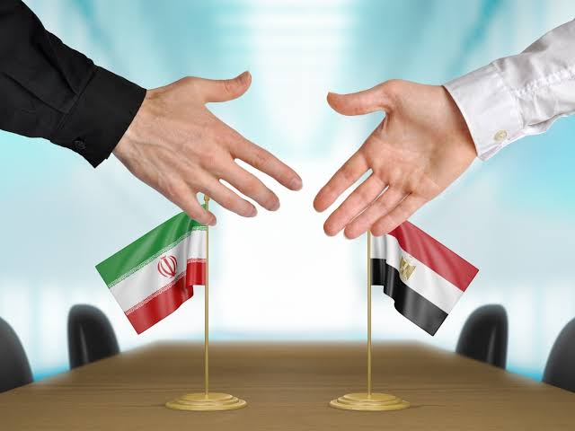 eslam_moaty13's tweet photo. Thread: Did Iran Really Hand Egypt Secret Documents from Inside Israel?
#MiddleEast #Egypt #Israel #Iran #IntelLeaks #Geopolitics #Sinai #BreakingNews #FactCheck #AliHamie #Diplomacy #eslamUnpacks https://t.co/PyLeY7M9Ur