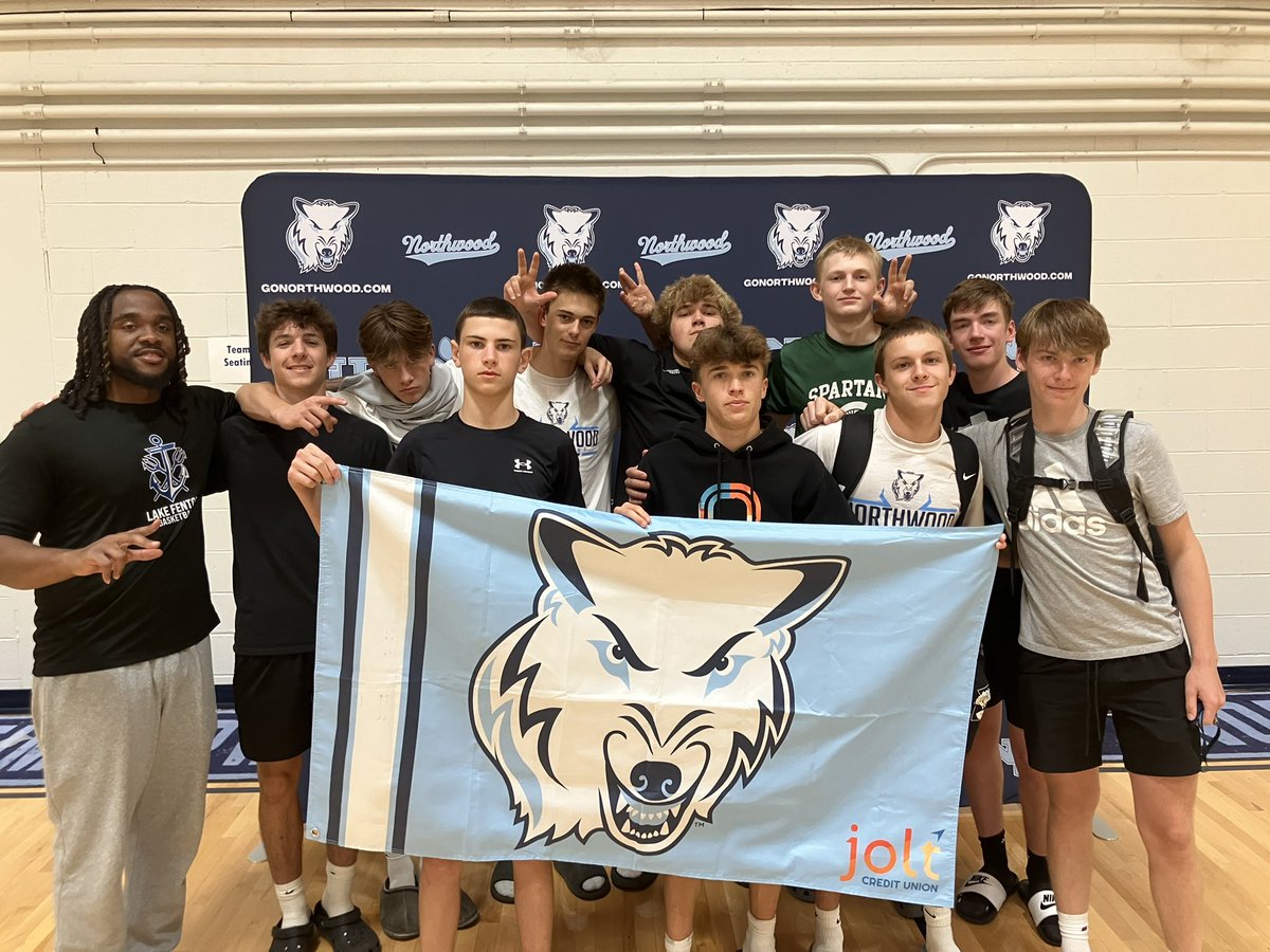 Northwoodmbb's tweet image. 🐺184 games over 3 days
🐺Over 50 teams
🐺9 courts and 2 locations
🐺300+ overnight campers in the NU Dorms
A huge thank you to all the Coaches & Teams who helped make our first Northwood Overnight Team Camp and huge success!
#RollTimbys