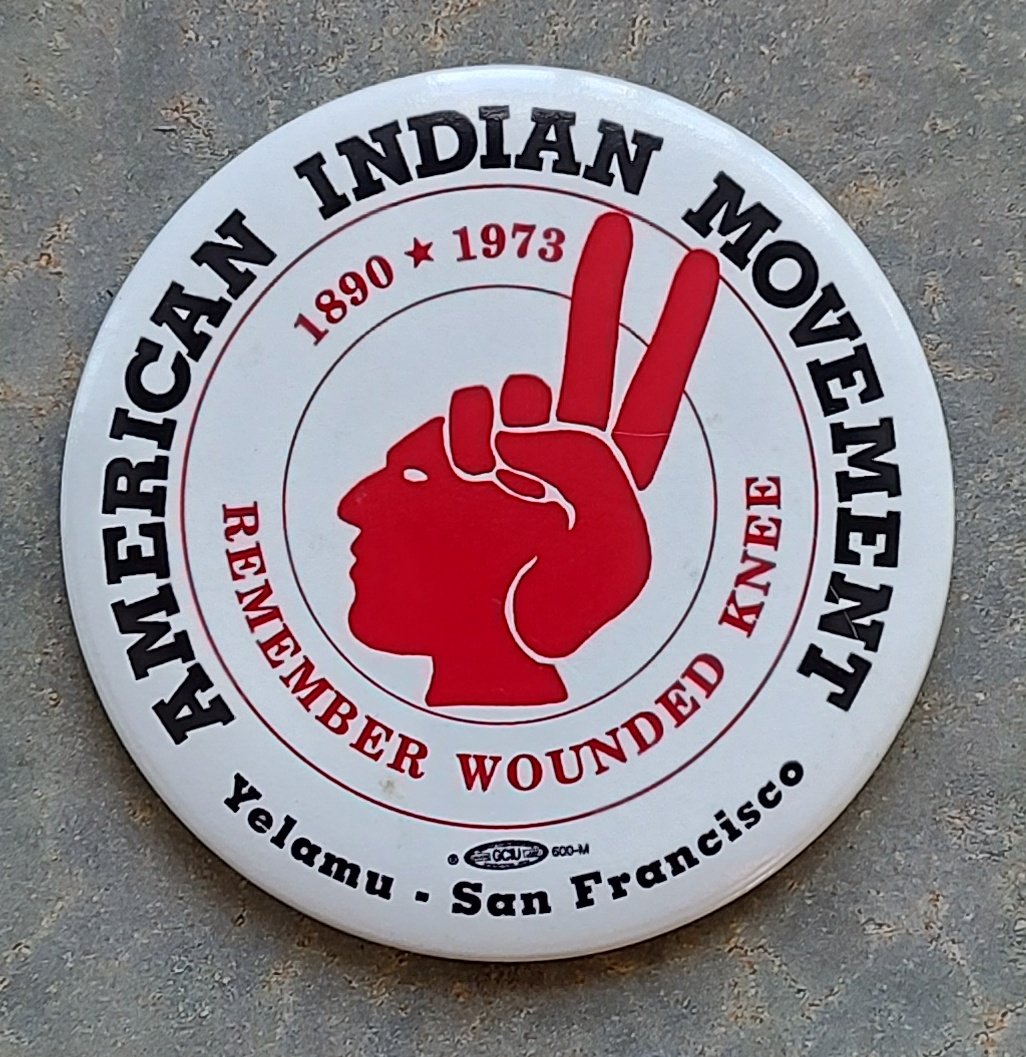 RoknRob121's tweet image. 🙋🏾‍♀️ Here's your sign...
 #ImpeachTrumpNOW!

#NativeX #KanakaX 

💯 #Str8N8v4LYF Style ✊🏾