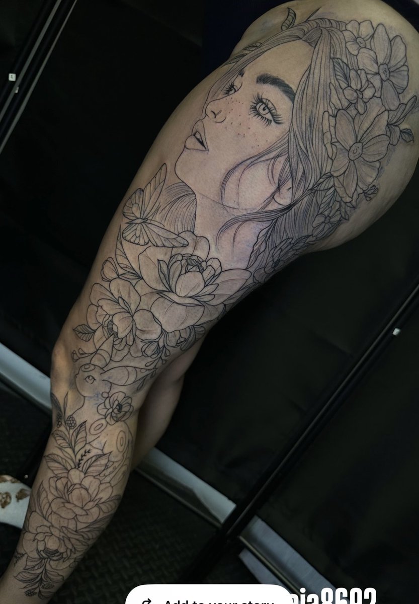 TheRoseylicious's tweet photo. Better pics of my 2nd leg piece 🥰 https://t.co/3dgvnSXYvN