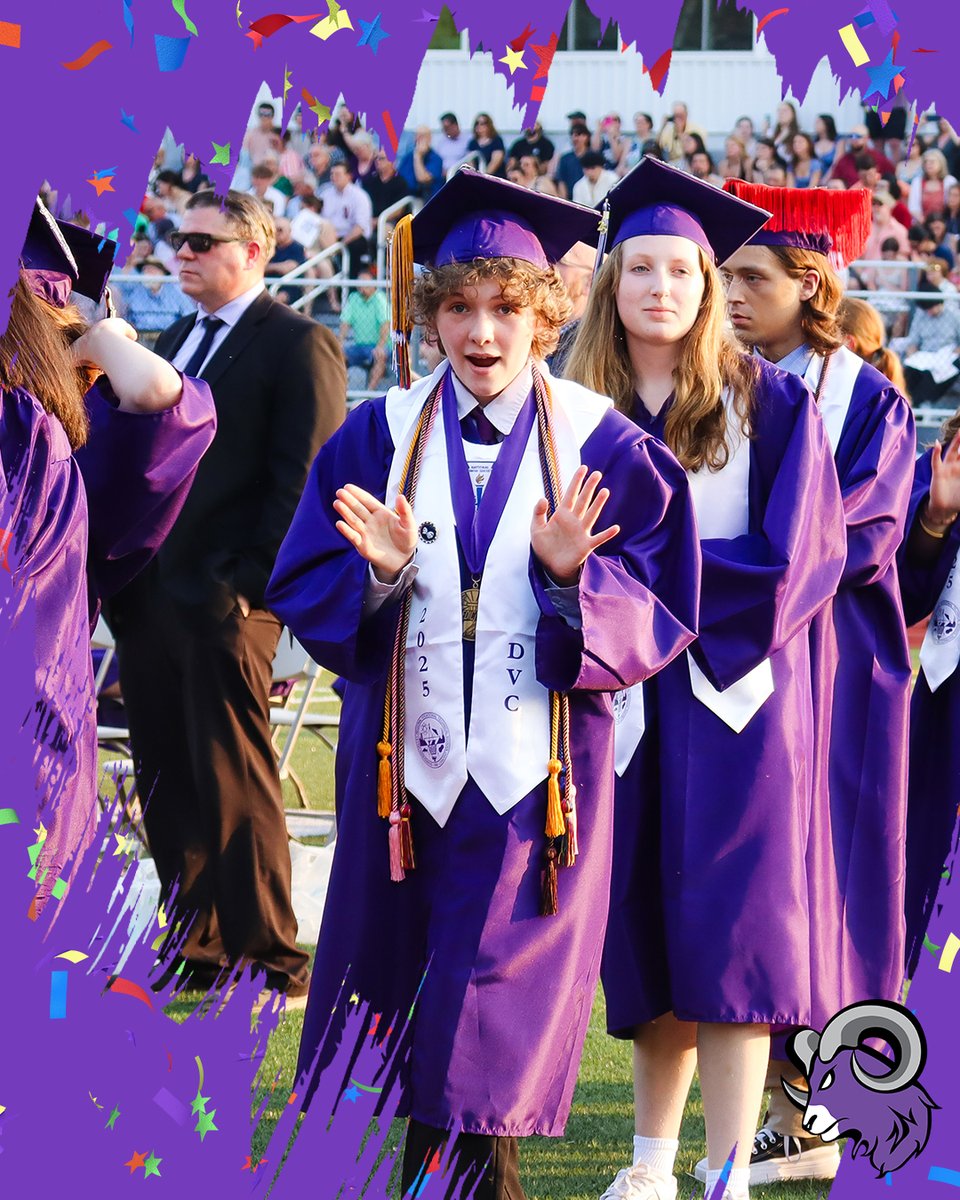 shawtech_hs's tweet photo. Behind every smile, every tear, and every cap in the air is a #journey full of #resilience and #determination. Congratulations, graduates... your story is just #beginning.
#WeAreShawsheen #ShawTechCTE #ClassOf2025 #CareerReady #CTEProud https://t.co/WQdvN96vbx