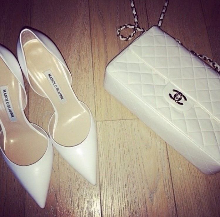 hot girls don't want clean girl aesthetic they want 2016 rich baddie aesthetic