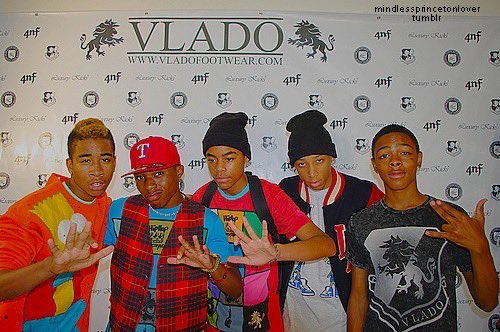 HITWXNDER's tweet image. 