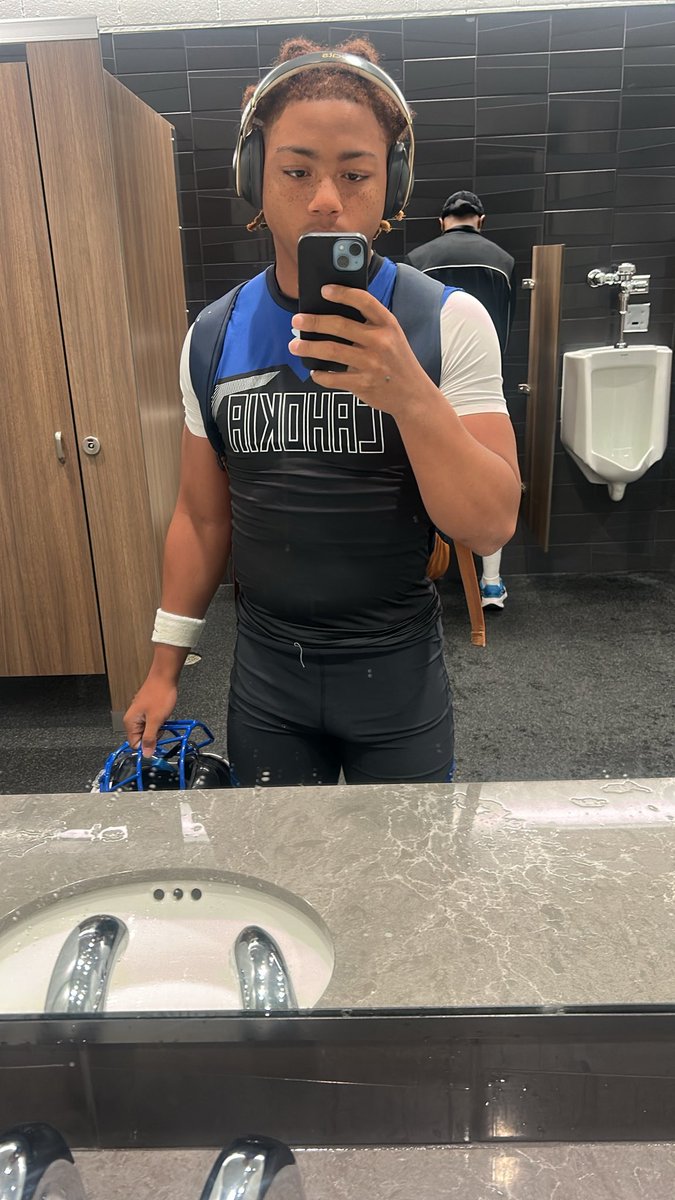 C/O 27 its our time to shine to all coaches my number is 6189545683 i cant wait to make all new bonds