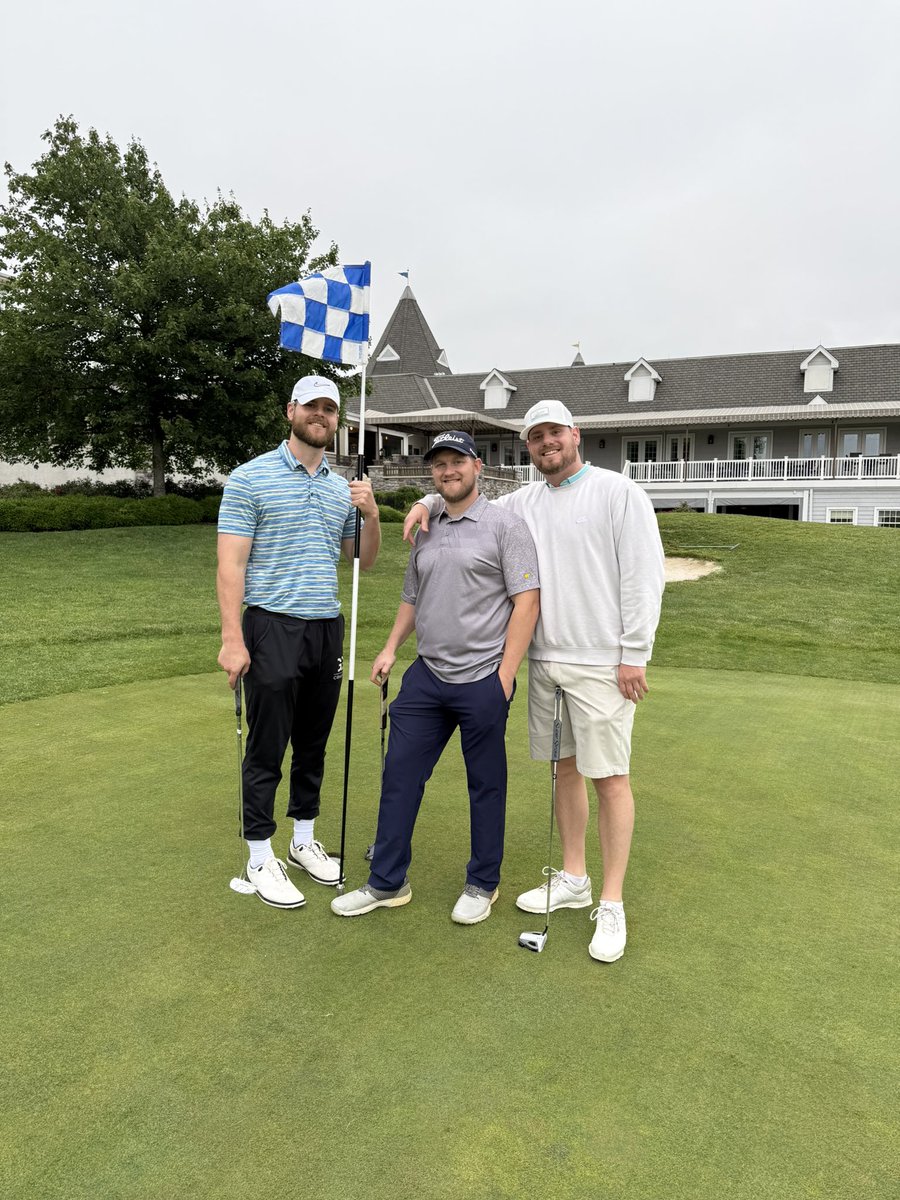 Frank Saviski tweet media