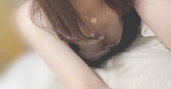 Ajrat2211022's tweet photo. おな見せますいいね下さい https://t.co/HvhBWHqk2S