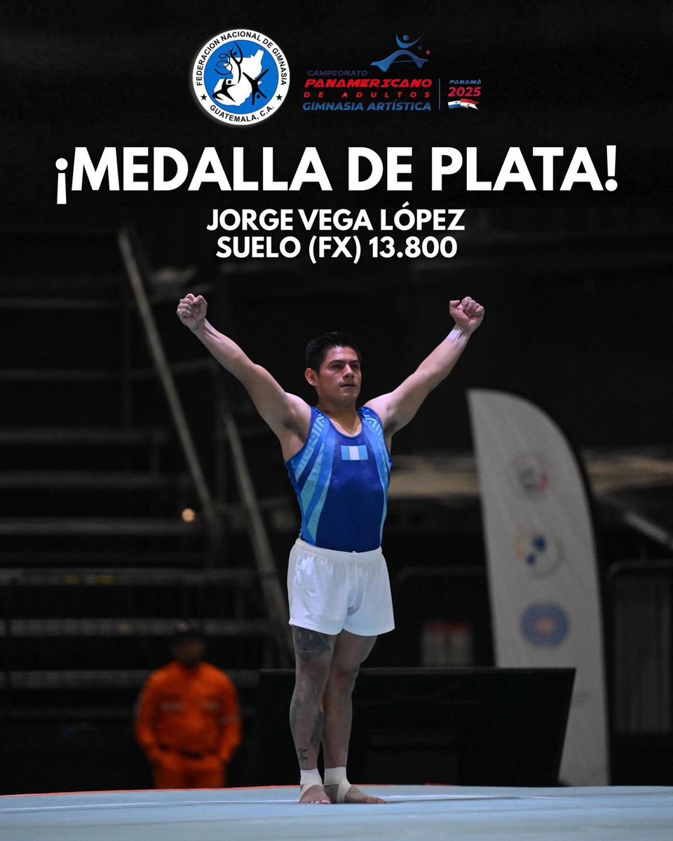 #VamosGuate🇬🇹 | El gimnasta Jorge Vega logra la medalla de plata en la final de suelo (FX) con punteo de 13.800 durante el Campeonato Panamericano de Gimnasia Artística Panamá 2025. 📷 Federación Nacional de Gimnasia. 

Visite nuestro sitio web 💻📲👉 emisorasunidas.com