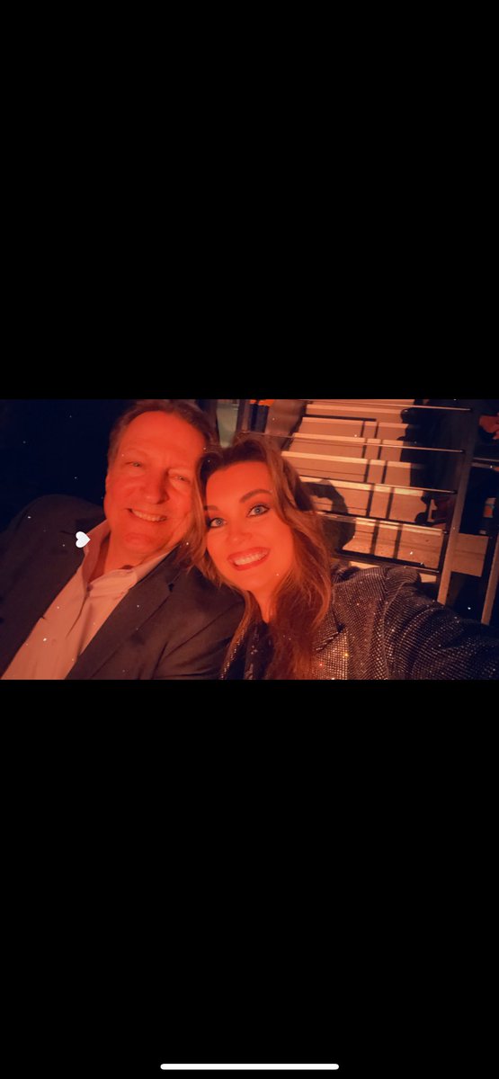 JenniferMlott's tweet image. Happy Fathers Day to my amazing Dad. Dad thank you for being the best dad a daughter could ask for. You always make me smile and make me laugh when I need it most. You always support me and my dreams and you’re always there for me. I love you so much Dad. Happy Father’s Day!