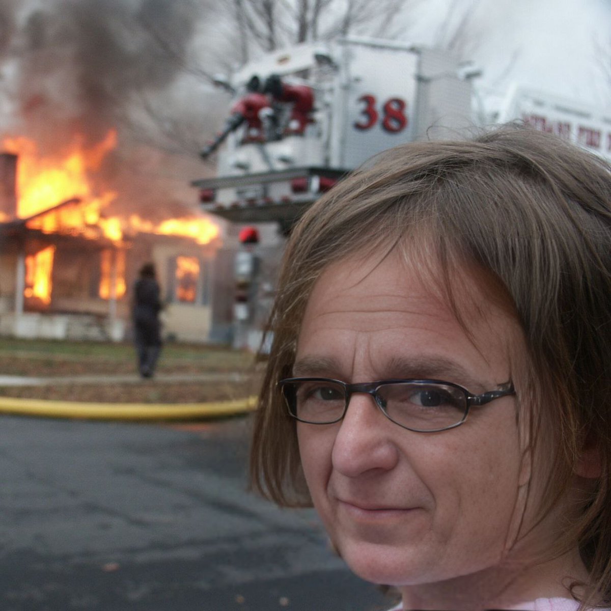 What's going on?
Staking is burning free supply ))