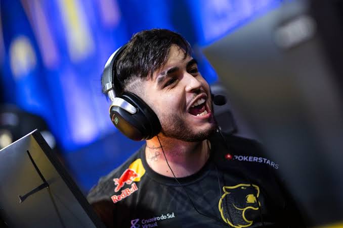 🚨Fluxo volta todas as suas atenções a Chelo🚨

Fluxo entende que Chelo tem tudo que o time precisa para esse momento, jogador extremamente agressivo e com capacidade de impactar em grandes jogos, ser o star player da equipe, além de entregar muita experiência dos grandes palcos