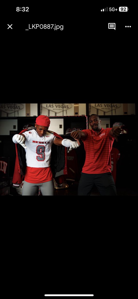 TylenMathews9's tweet image. Man I wanna Thanks @Da_DREAM47 and all the UNLV coaches for the love on the visit. They showed so much love to a MISSISSIPPI BOY "@nester_nick @LCHSGoGators @R_AmirGantCoach @CoachAMayes @unlvfootball #GoRebs🎰🎰🎰