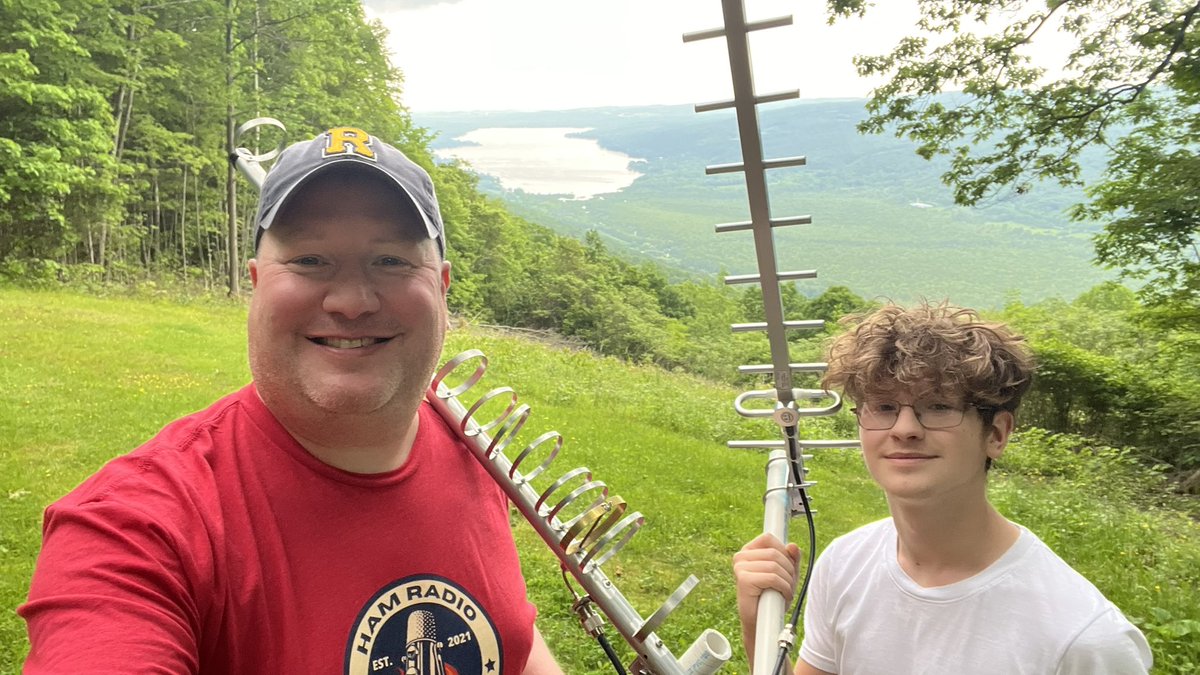We don’t give a flux about the solar weather and band conditions ☀️ W2BMK &amp; I up 2,000 feet at Harriet Hollister Spencer State Recreation Area (US-8623, FN12fq) in WNY 😱 We got 14 elements and 15dBi gain on 900 MHz (33cm) and 1.2 GHz (23cm) 🤘 #LeaveNoBandBehind #POTA #HamRadio