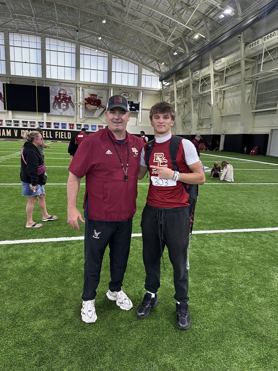 Jacob Hollingsworth (@jholl_02) on Twitter photo Huge thank you to Coach Bill O’Brien for having me back on campus and at camp today. It was organized very well and I learned a ton from many different coaches. Definitely hoping to be back at the facility soon! <a href="/CoachRessa/">Paul Ressa</a> <a href="/CoachBraine/">Chadd Braine</a> <a href="/NewOutlawz/">New England Outlawz 7v7</a> <a href="/ColeHeard_GM/">Cole Heard</a> <a href="/CoachJoeAdam/">𝐉𝐨𝐞 𝐀𝐝𝐚𝐦 𝐇𝐁𝐂</a> Huge thank you to Coach Bill O’Brien for having me back on campus and at camp today. It was organized very well and I learned a ton from many different coaches. Definitely hoping to be back at the facility soon! <a href="/CoachRessa/">Paul Ressa</a> <a href="/CoachBraine/">Chadd Braine</a> <a href="/NewOutlawz/">New England Outlawz 7v7</a> <a href="/ColeHeard_GM/">Cole Heard</a> <a href="/CoachJoeAdam/">𝐉𝐨𝐞 𝐀𝐝𝐚𝐦 𝐇𝐁𝐂</a>