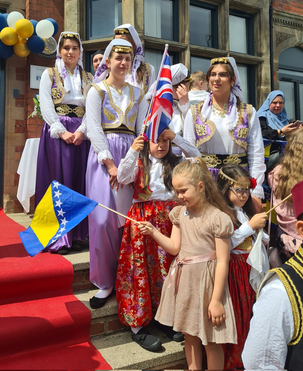 pjrookes's tweet photo. It was a great privilege to be present for the official opening of Bosnia House, by the President of Bosnia Herzegovina, Dr Denis Becirovic, and the Grand Mufti. Other speakers included Faith Minister, Lord Khan, Lord Lieutenant, and WM Mayor. https://t.co/w1n5sd0DYB