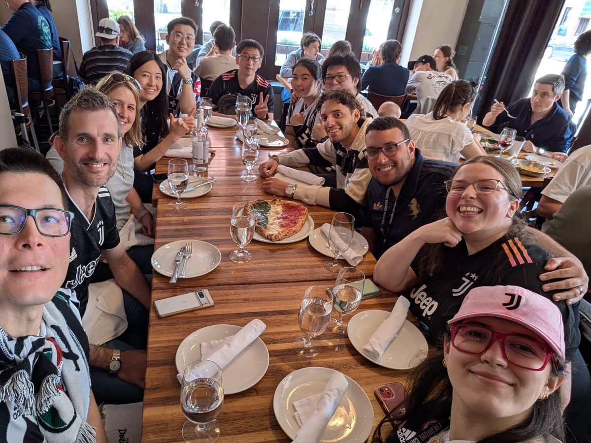 JuveClubBoston's tweet photo. Boston turned black & white today! 🤍🖤
@juventusfc @Ale_Matri @andreabarzagli2 #JuventusVillage #JOFCBoston #FinoAllaFine #FIFACWC https://t.co/gJEmj0eDvV