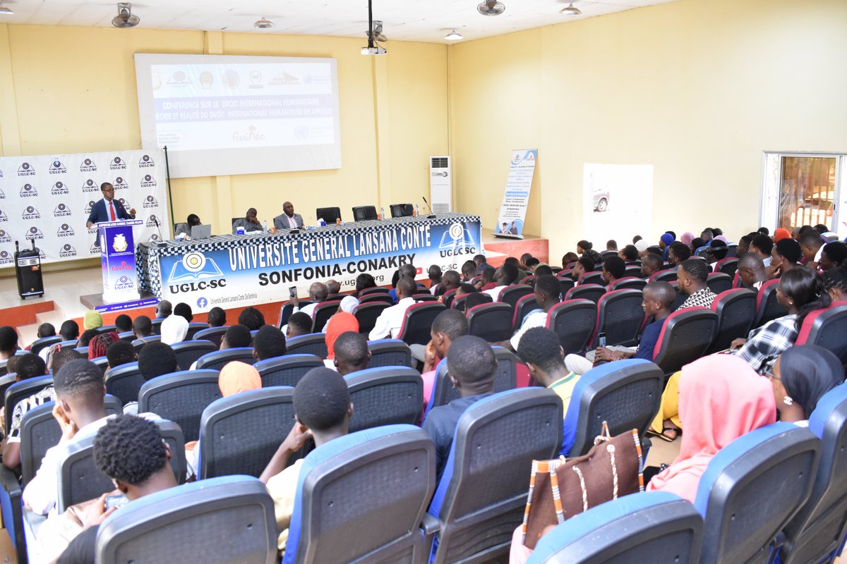 ONU Droits de l'homme Guinée (@onudhguinee) on Twitter photo 14-06-2025, la Faculté des Sciences Juridiques et Politiques de UGLCS-Conakry, en partenariat avec <a href="/Onudhguinee/">ONU Droits de l'homme Guinée</a>, a organisé une conférence-débat sur: «𝐓𝐡é𝐨𝐫𝐢𝐞 𝐞𝐭 𝐫é𝐚𝐥𝐢𝐭é 𝐝𝐮 𝐃𝐫𝐨𝐢𝐭 𝐈𝐧𝐭𝐞𝐫𝐧𝐚𝐭𝐢𝐨𝐧𝐚𝐥 𝐇𝐮𝐦𝐚𝐧𝐢𝐭𝐚𝐢𝐫𝐞 (𝐃𝐈𝐇) 𝐞𝐧 𝐀𝐟𝐫𝐢𝐪𝐮𝐞» 14-06-2025, la Faculté des Sciences Juridiques et Politiques de UGLCS-Conakry, en partenariat avec <a href="/Onudhguinee/">ONU Droits de l'homme Guinée</a>, a organisé une conférence-débat sur: «𝐓𝐡é𝐨𝐫𝐢𝐞 𝐞𝐭 𝐫é𝐚𝐥𝐢𝐭é 𝐝𝐮 𝐃𝐫𝐨𝐢𝐭 𝐈𝐧𝐭𝐞𝐫𝐧𝐚𝐭𝐢𝐨𝐧𝐚𝐥 𝐇𝐮𝐦𝐚𝐧𝐢𝐭𝐚𝐢𝐫𝐞 (𝐃𝐈𝐇) 𝐞𝐧 𝐀𝐟𝐫𝐢𝐪𝐮𝐞»