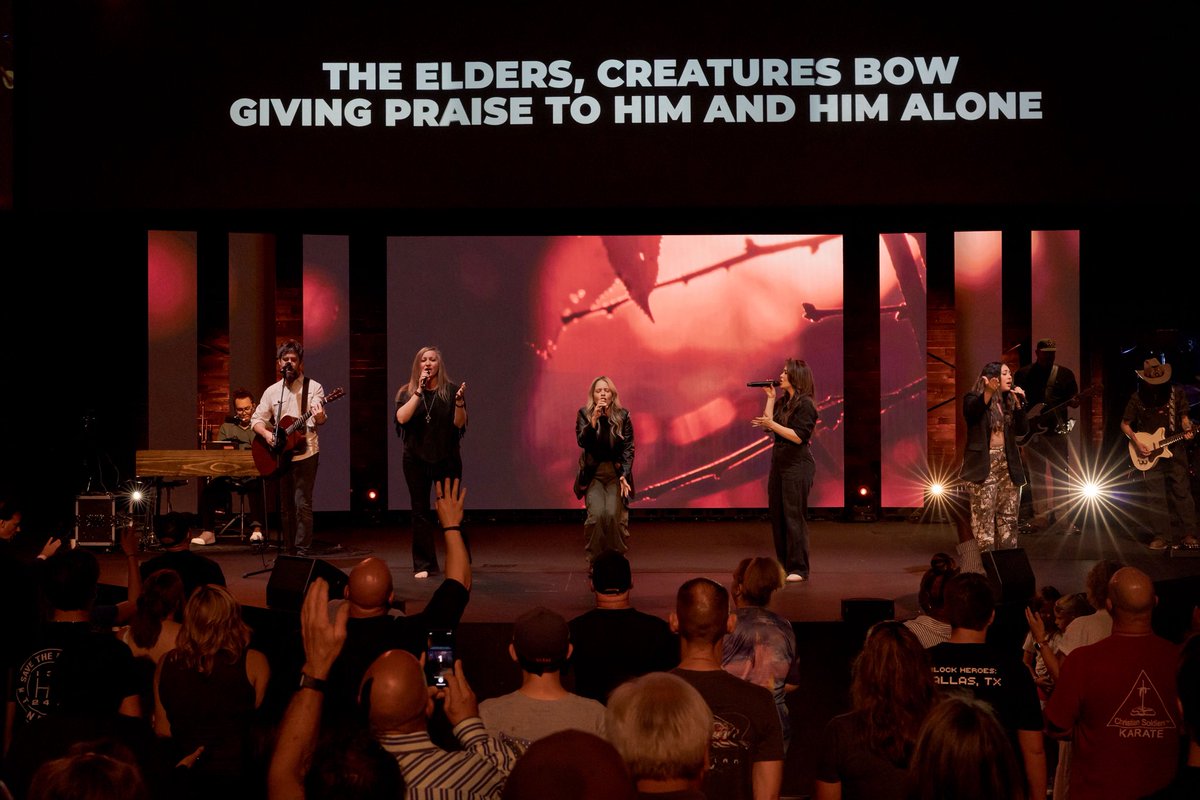 pstroybrewer's tweet photo. What an incredible day at OpenDoor Church!🔥 We loved spending Father’s Day with you and your families today — celebrating dads, honoring our Heavenly Father, and seeing God move in powerful ways! 🙌❤️ #FathersDay #OpenDoorChurch #KingdomFamily https://t.co/4IFpC1SMVh