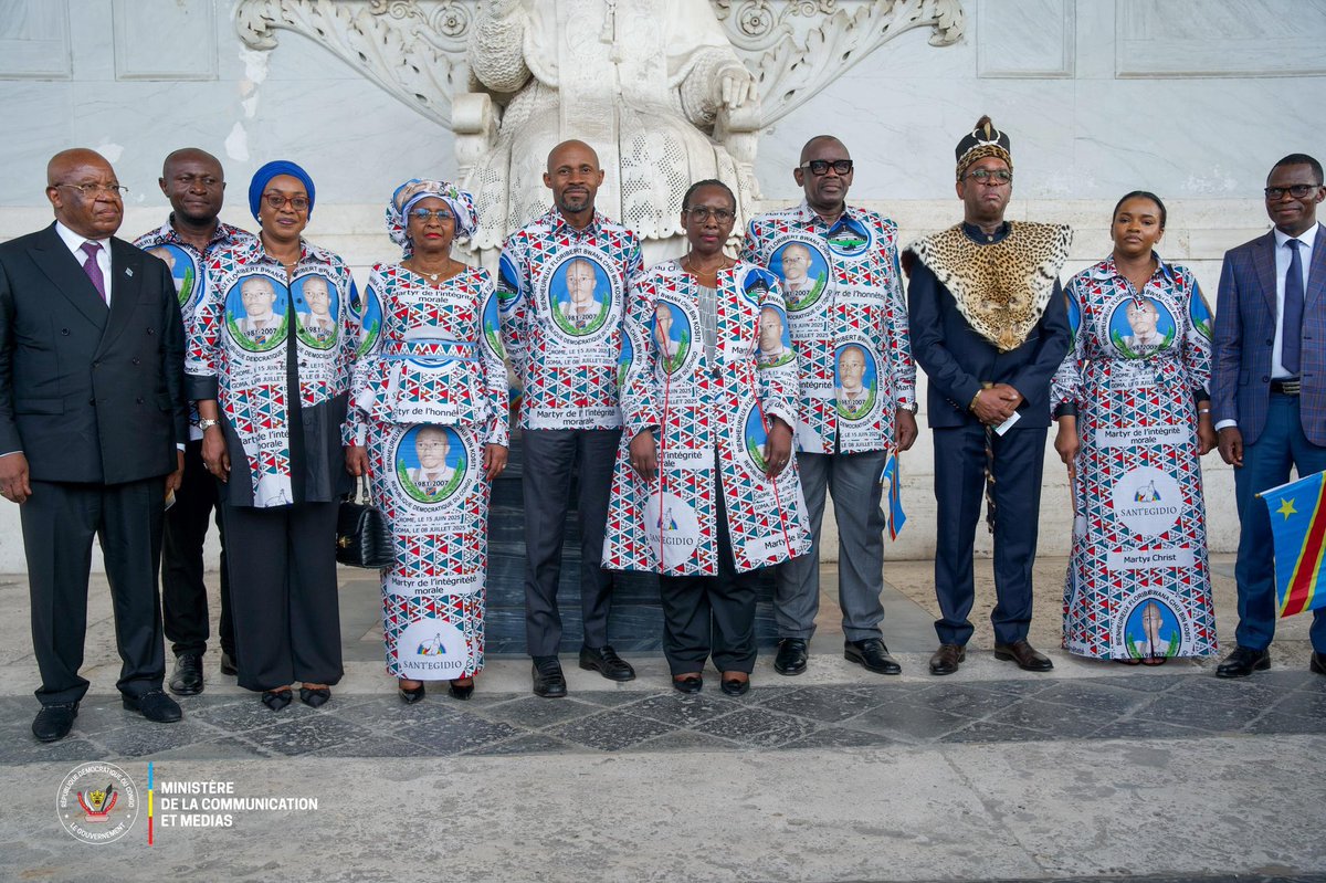 #RDC : Honoré d’être témoin à #Rome de la béatification d’un jeune congolais, modèle d’intégrité et d’honnêteté. 

Un martyr qui devrait inspirer aujourd’hui résistance, résilience et un combat sans merci contre la corruption. 

Chaleureuses retrouvailles avec les frères de sa