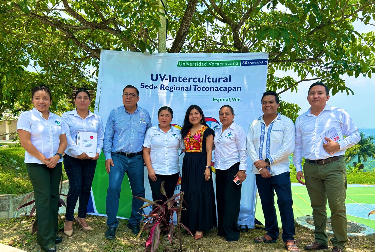 Olvera Elizabeth (@ely_olvera12) on Twitter photo "En una sociedad racista no es suficiente con no ser racista, debemos ser antirracistas"
Por eso desde la Dirección de Justicia Intercultural de la <a href="/ddhh_scjn/">Unidad General de Conocimiento Científico y DDHH</a>  introdujimos la perspectiva antirracista en el análisis jurídico ⚖️
Cierre del Seminario Interuniversitario en <a href="/uv_uvi/">UV Intercultural</a> "En una sociedad racista no es suficiente con no ser racista, debemos ser antirracistas"
Por eso desde la Dirección de Justicia Intercultural de la <a href="/ddhh_scjn/">Unidad General de Conocimiento Científico y DDHH</a>  introdujimos la perspectiva antirracista en el análisis jurídico ⚖️
Cierre del Seminario Interuniversitario en <a href="/uv_uvi/">UV Intercultural</a>