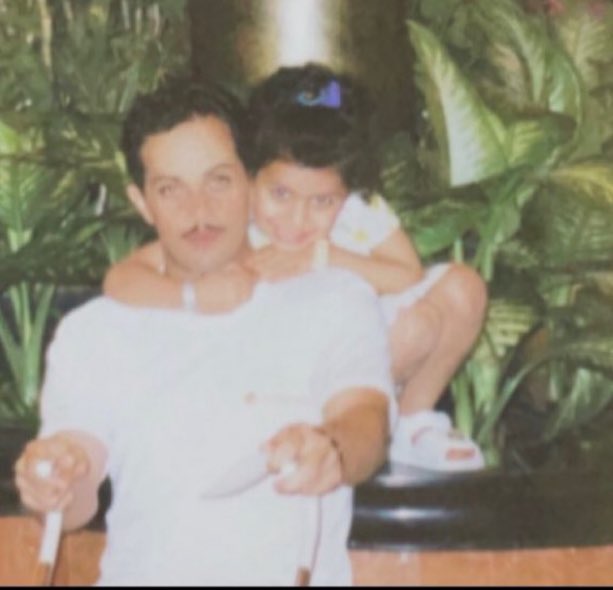 22Rno's tweet photo. Some people don’t believe in heroes , But they haven’t met my Dad🤍

#FathersDay https://t.co/C95mrZM95C