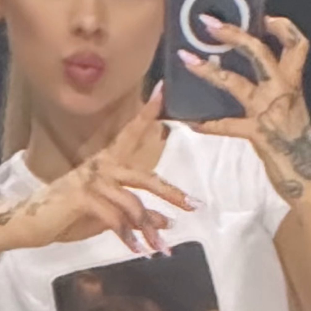 won’t abandon me again for u and i ∞ ☼⋆｡˚⋆