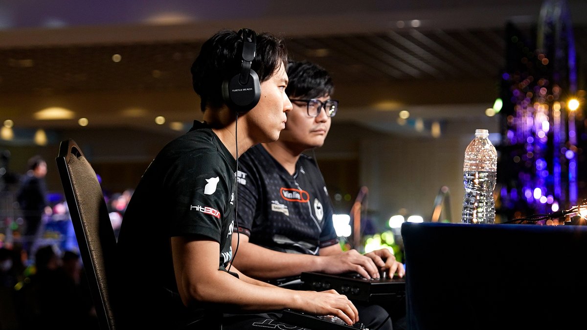 CEO 2025 DAY 3 RESULTS :

Laggia - 5th
Tokido - 17th
Daigo - 25th
Akira - 25th
Big Bird - 25th
AngryBird - 33th

#RCWIN