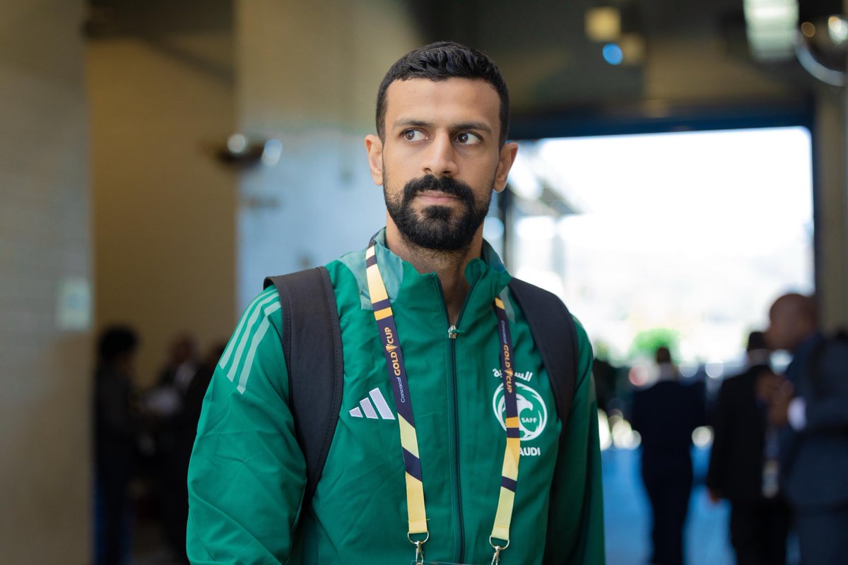 📸 • من وصول عبدالله ال سالم إلى ملعب المُباراة 🇸🇦🏟️