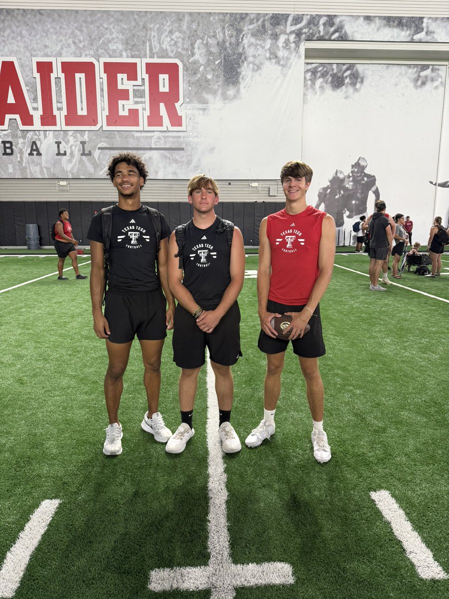 Let’s gooo!! Great camp <a href="/TexasTechFB/">Texas Tech Football</a> the People’s Champion <a href="/JoeyMcGuireTTU/">Joey McGuire 🌵</a> &amp; my good friend <a href="/ClayMcGuireTTU/">Clay McGuire</a> <a href="/ComancheTXTr1be/">RollTribe</a> <a href="/Matt_Stepp817/">Matt Stepp</a> #GunsUp