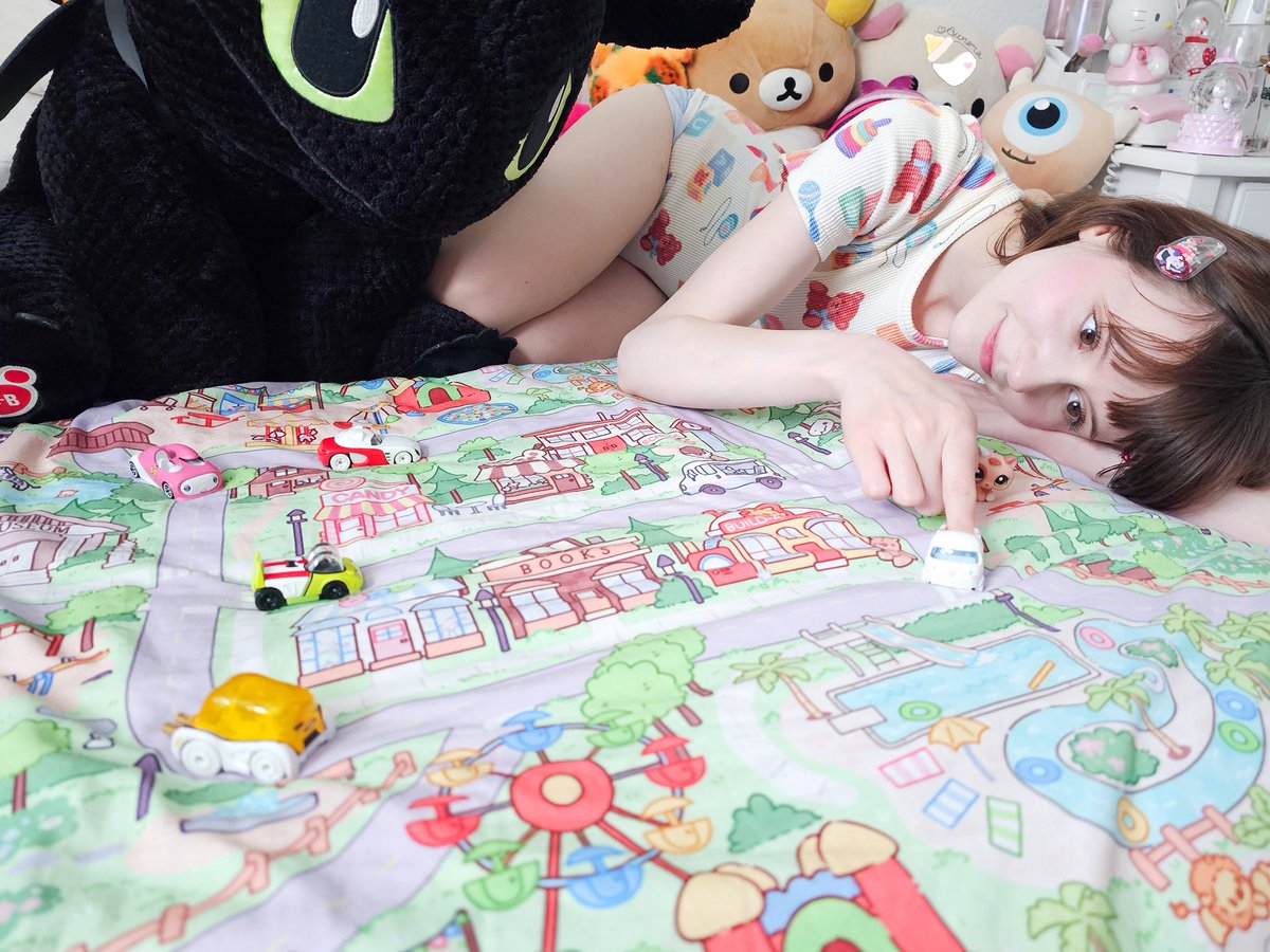 Onesies Downunder (@onesiedownunder) on Twitter photo Roads, shops, playgrounds… all it needs is your favourite toy cars! 🚙🛣️
Tiny Town Blankie (designed by <a href="/PuppitKitten/">Puppit 🐾</a>) is coming out this week at 8PM EDT, June 17 🚗
Want more previews? Stick with us and don't miss out on our release at
onesiesdownunder.com!🚦
📸: Roads, shops, playgrounds… all it needs is your favourite toy cars! 🚙🛣️
Tiny Town Blankie (designed by <a href="/PuppitKitten/">Puppit 🐾</a>) is coming out this week at 8PM EDT, June 17 🚗
Want more previews? Stick with us and don't miss out on our release at
onesiesdownunder.com!🚦
📸: