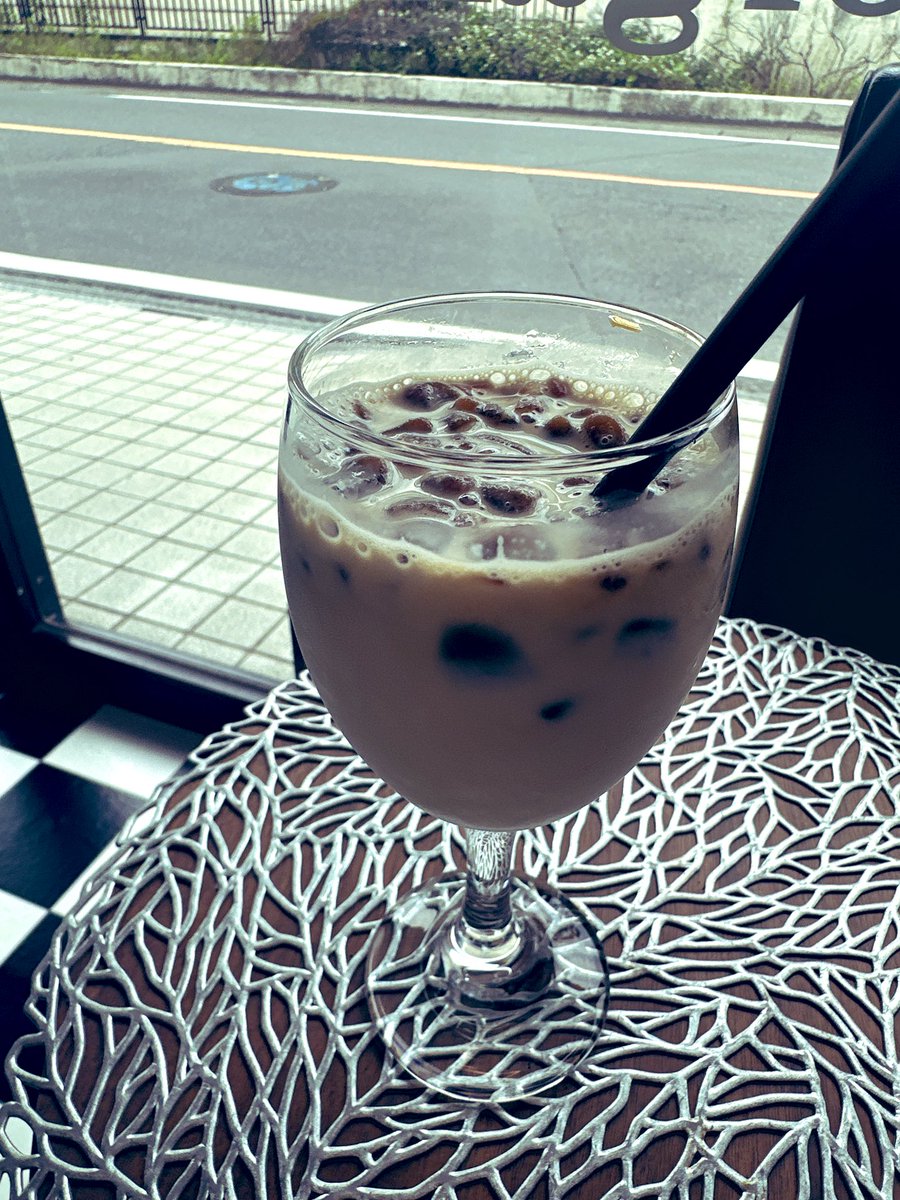 新作考案中
アイスコーヒーフラペチーノ
だめだな
こりゃ笑笑