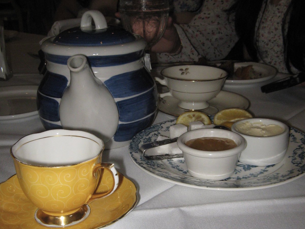 sometimes afternoon tea just solves everything