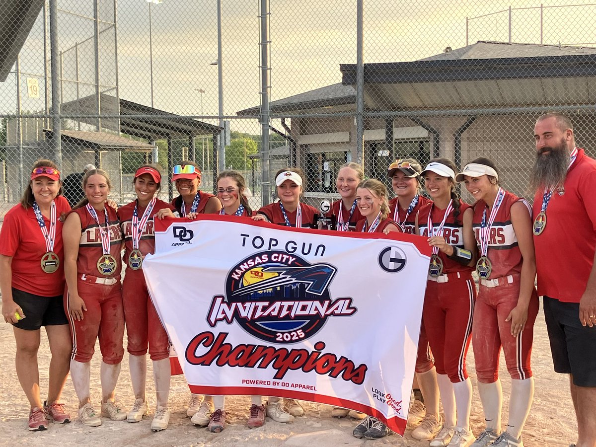 Ohio Lasers Red your Top Gun PGF champs!! Came from behind 0-3, 5th game of the day, these talented gritty ladies won 4-3 with Miller 2027 hitting a walk-off double! Pitchers Bocock 2026 and Ranck 2026 carried all 5 games today! Shanaberg 2027 caught all 11 games!